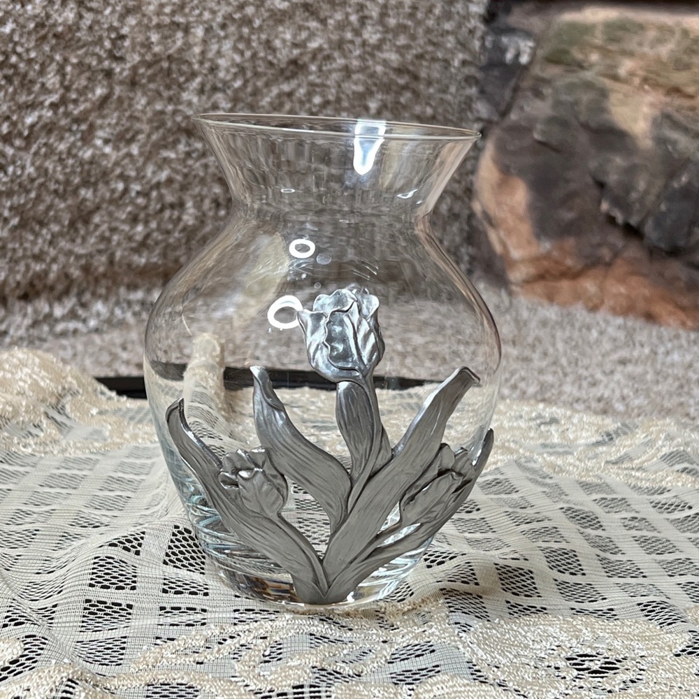 Vintage 1992 Seagull Pewter Tulip Overlay Clear Art Glass Vase Signed MadeCanada